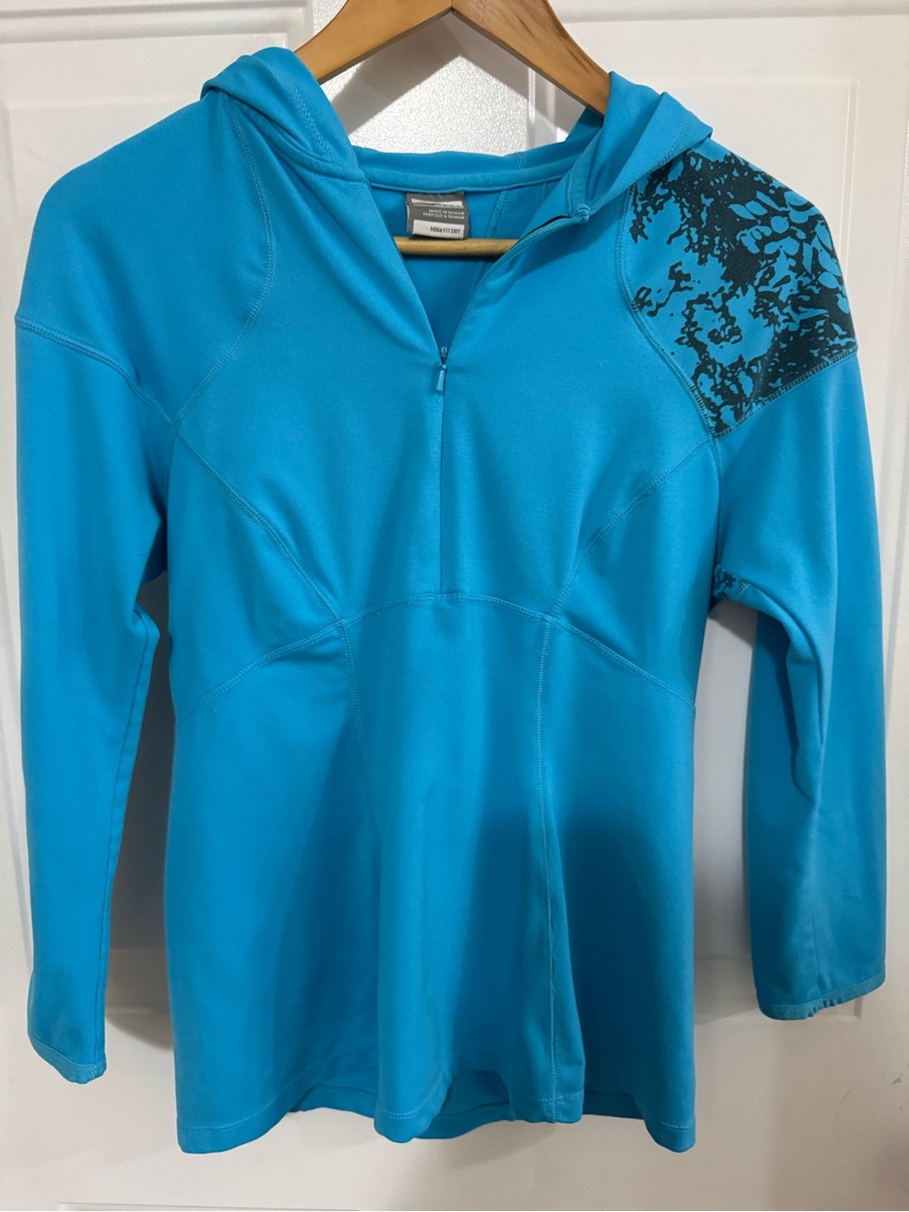 Nike Aqua Blue Quarter-Zip Hooded Pullover with Shoulder Print